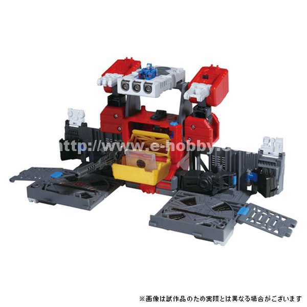 Color Photos Of Legends Series Blaster Wheelie Rewind Weirdwolf Fortress Maximus  (3 of 17)